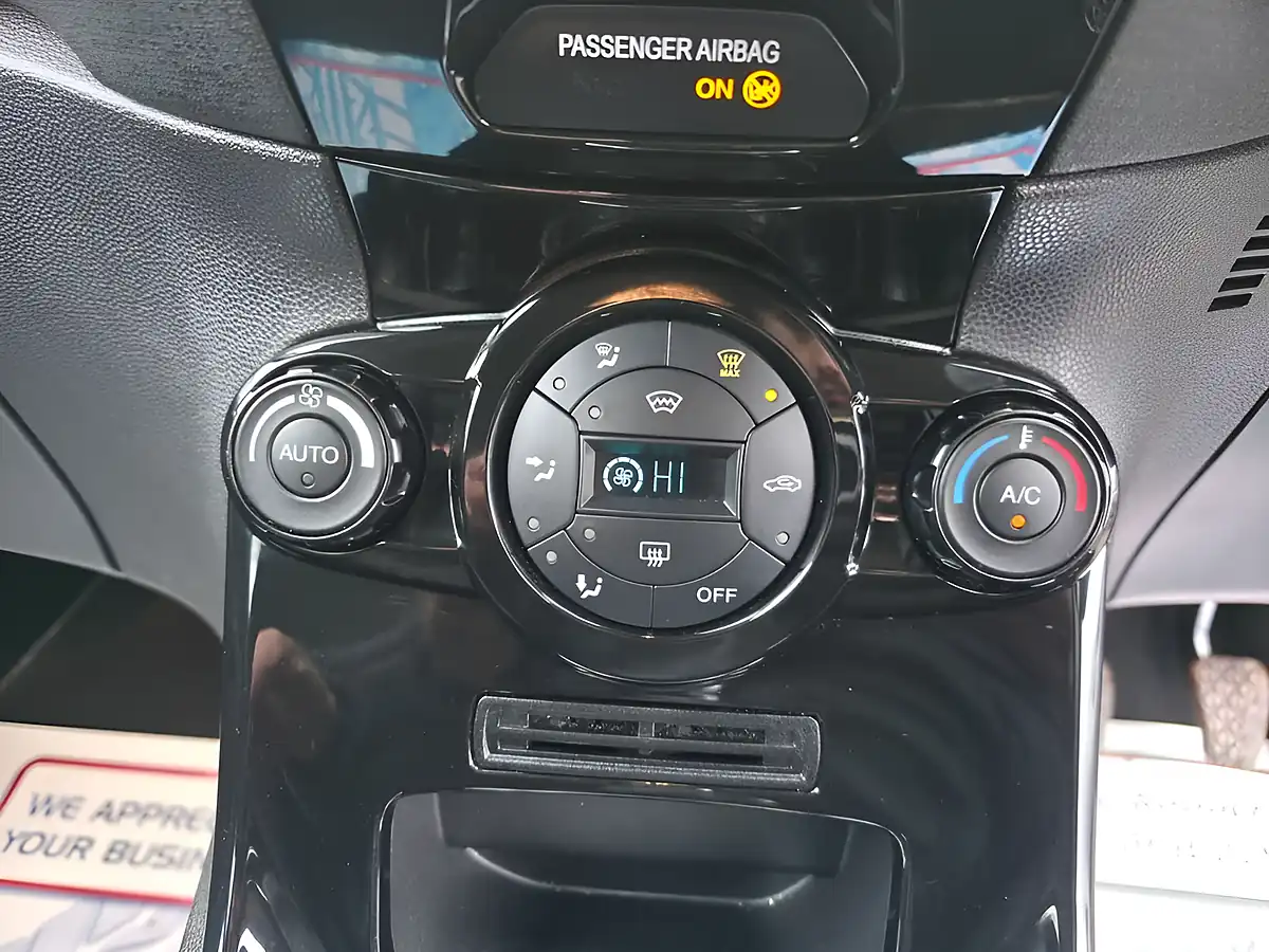 Used 2016 Ford Fiesta Titanium Grey - Interior and Exterior details 14