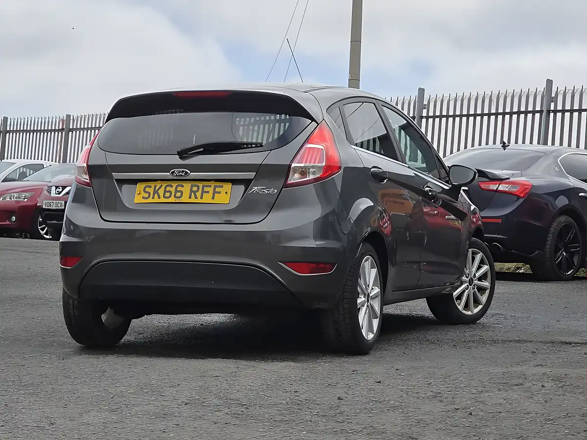 Used 2016 Ford Fiesta Titanium Grey - Interior and Exterior details 19