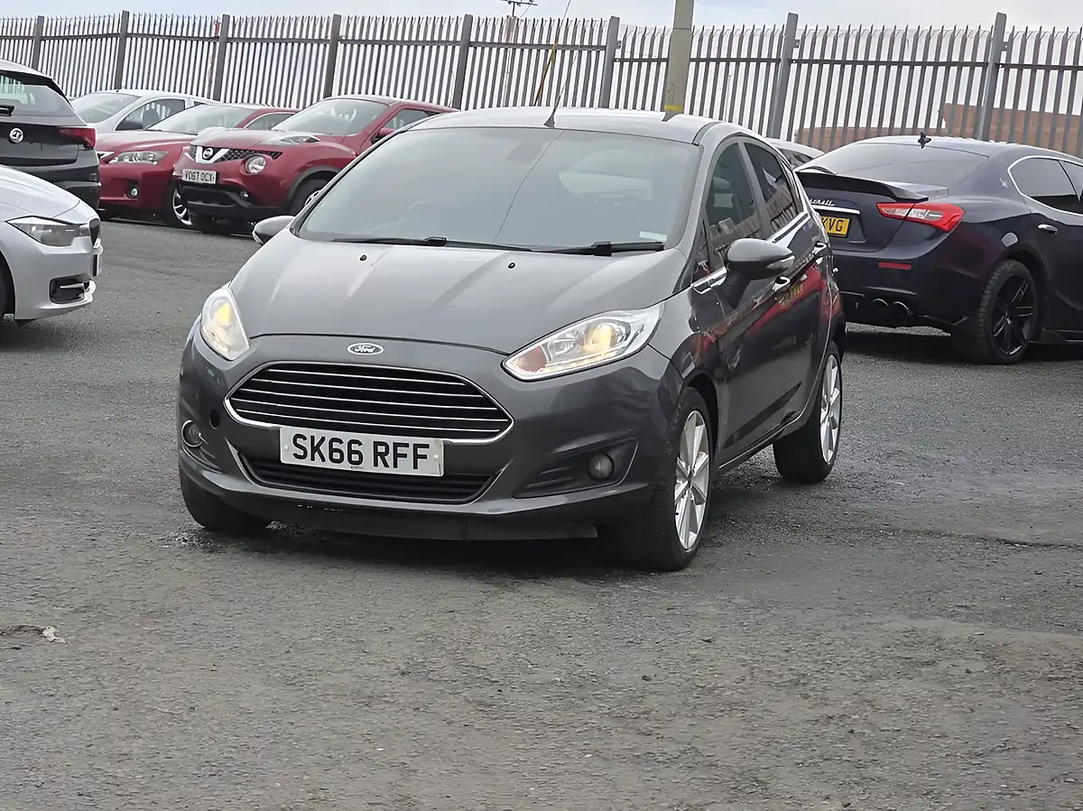 Used 2016 Ford Fiesta Titanium Grey - Interior and Exterior details 2