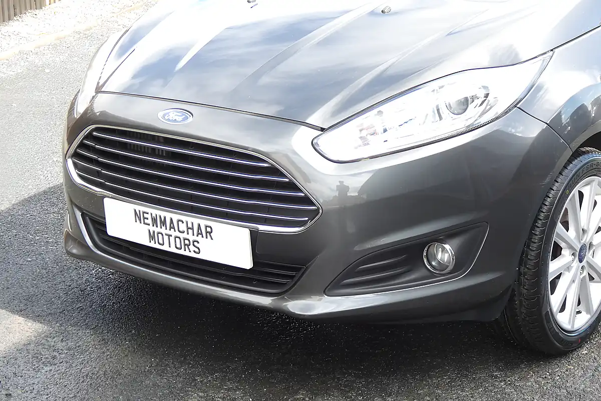 Used 2016 Ford Fiesta Titanium Grey - Interior and Exterior details 6