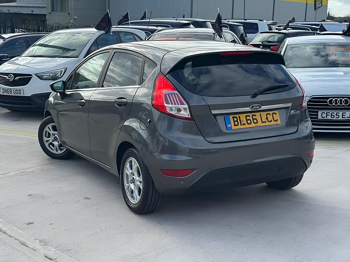 Used 2016 Ford Fiesta Titanium Grey - Interior and Exterior details 4