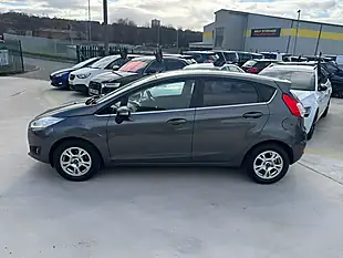 Used 2016 Ford Fiesta Titanium Grey - Interior and Exterior details 8