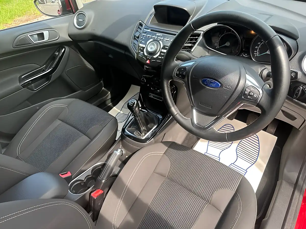 Used 2016 Ford Fiesta Titanium Red - Interior and Exterior details 16