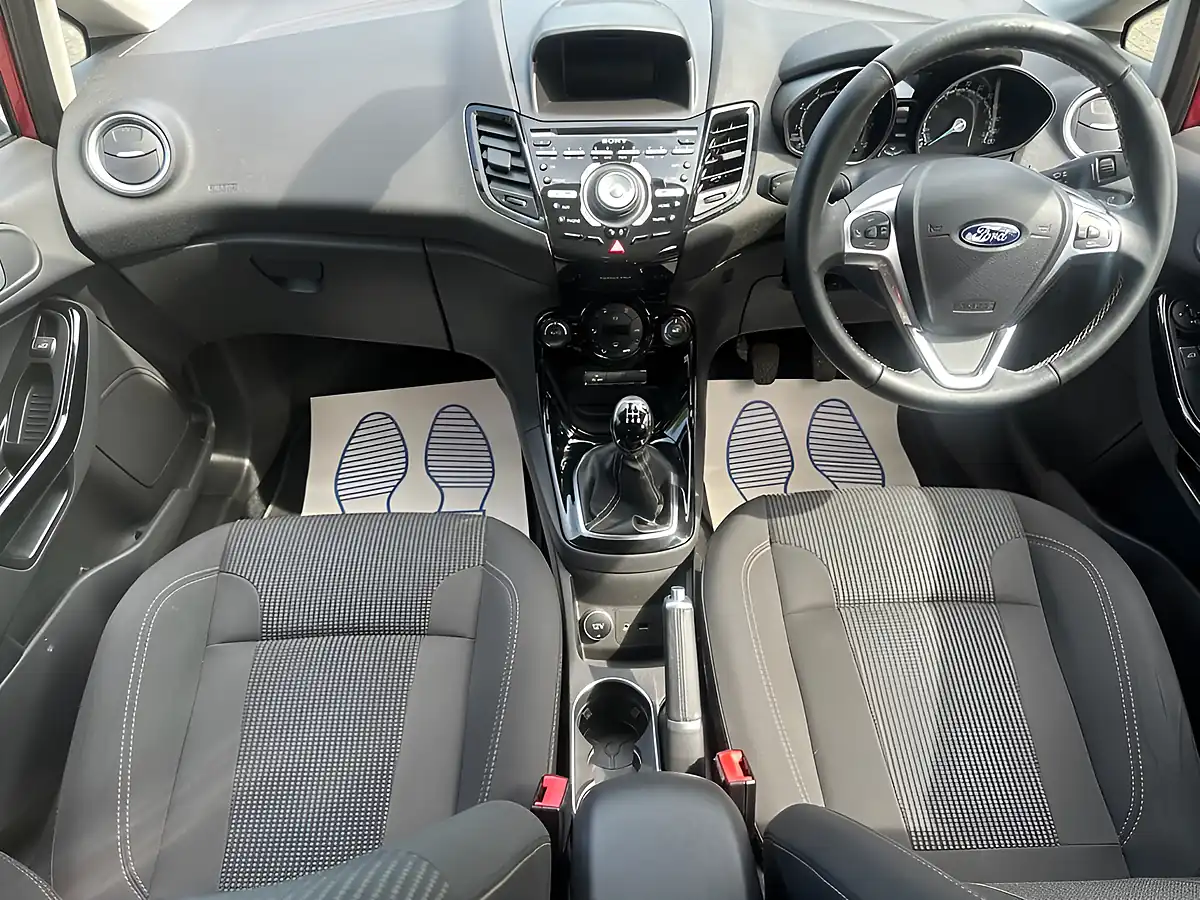 Used 2016 Ford Fiesta Titanium Red - Interior and Exterior details 20