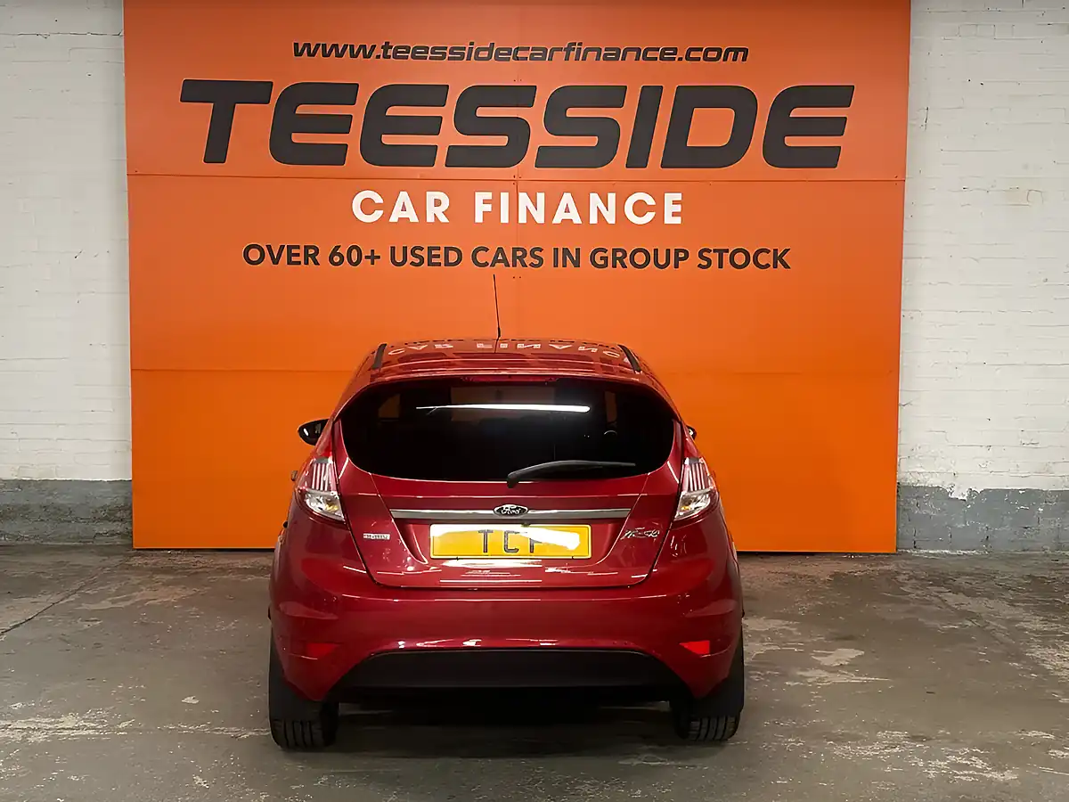 Used 2016 Ford Fiesta Titanium Red - Interior and Exterior details 6