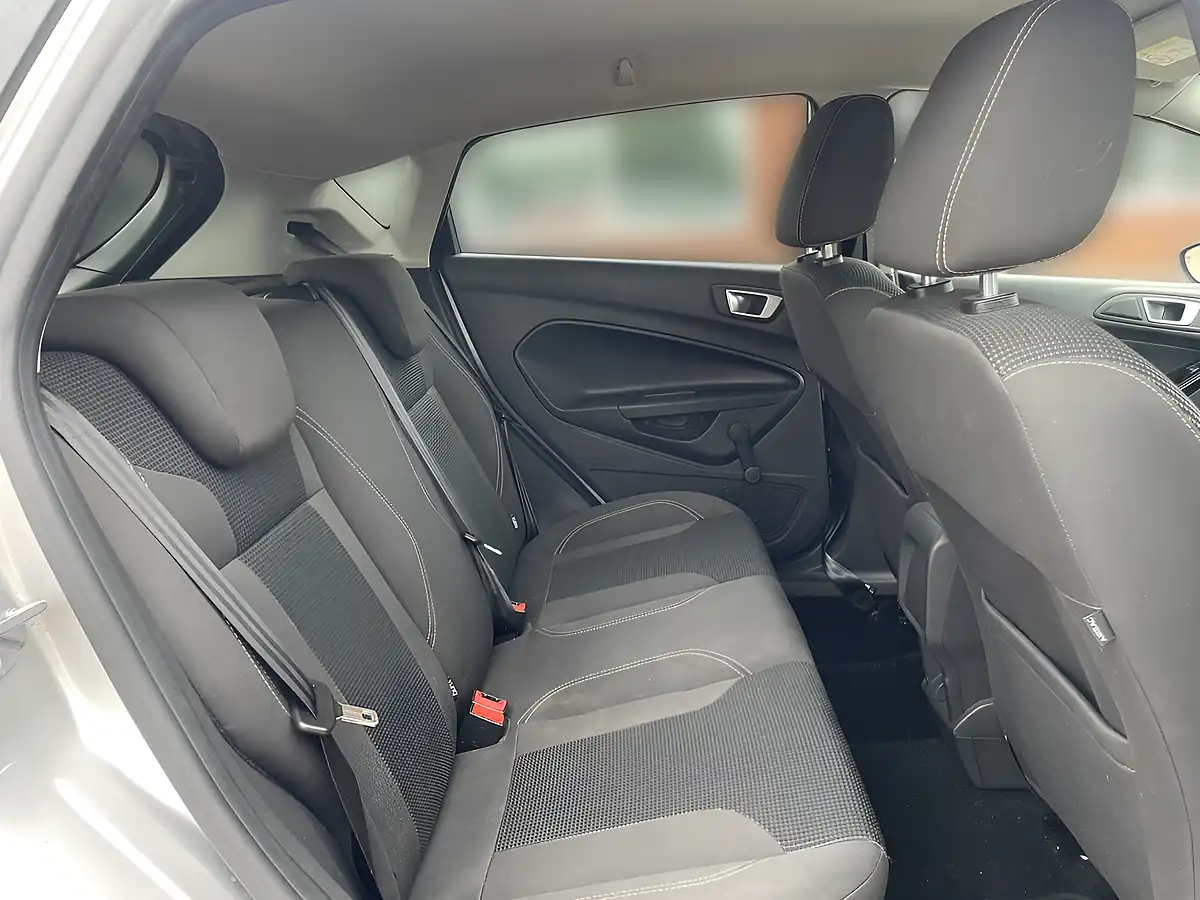 Used 2016 Ford Fiesta Titanium Silver - Interior and Exterior details 10