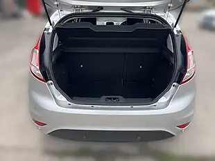 Used 2016 Ford Fiesta Titanium Silver - Interior and Exterior details 19
