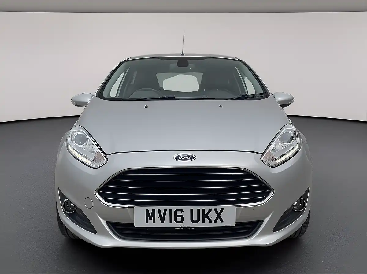 Used 2016 Ford Fiesta Titanium Silver - Interior and Exterior details 2
