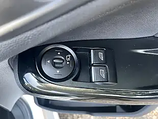 Used 2016 Ford Fiesta Titanium Silver - Interior and Exterior details 17