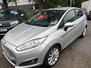 Used 2016 Ford Fiesta Titanium Silver - Interior and Exterior details 3