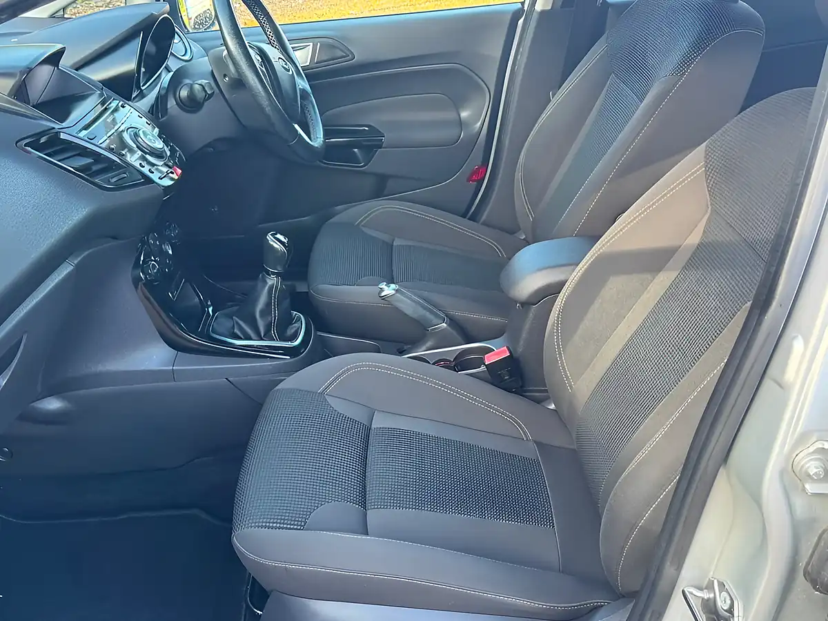 Used 2016 Ford Fiesta Titanium Silver - Interior and Exterior details 12