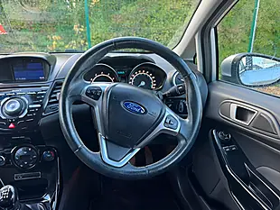 Used 2016 Ford Fiesta Titanium Silver - Interior and Exterior details 7
