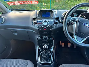 Used 2016 Ford Fiesta Titanium Silver - Interior and Exterior details 8