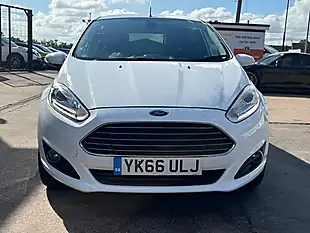 Used 2016 Ford Fiesta Titanium White - Interior and Exterior details 2