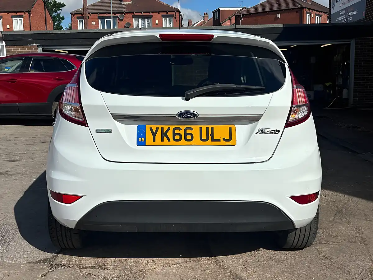 Used 2016 Ford Fiesta Titanium White - Interior and Exterior details 6