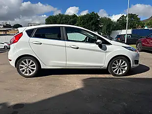 Used 2016 Ford Fiesta Titanium White - Interior and Exterior details 8