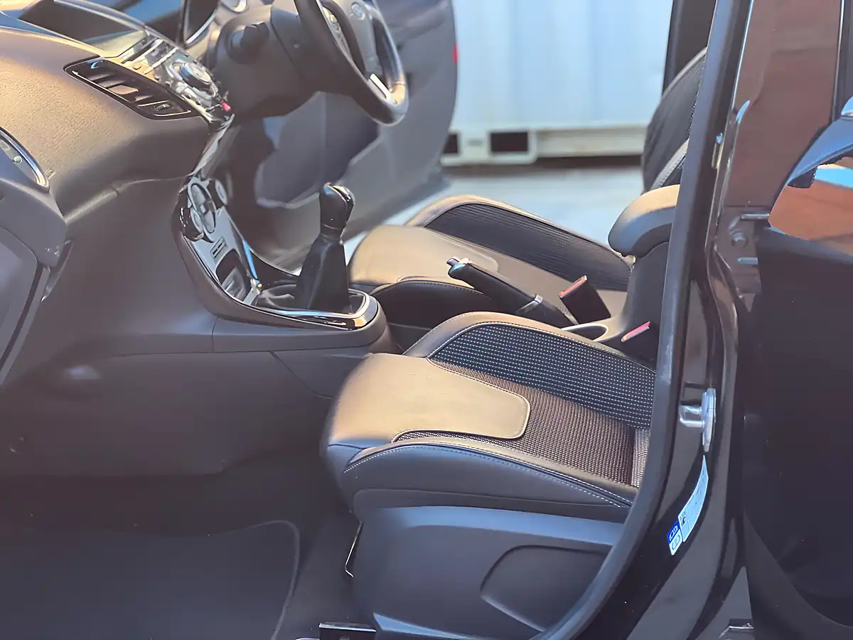 Used 2016 Ford Fiesta Titanium X Black - Interior and Exterior details 18