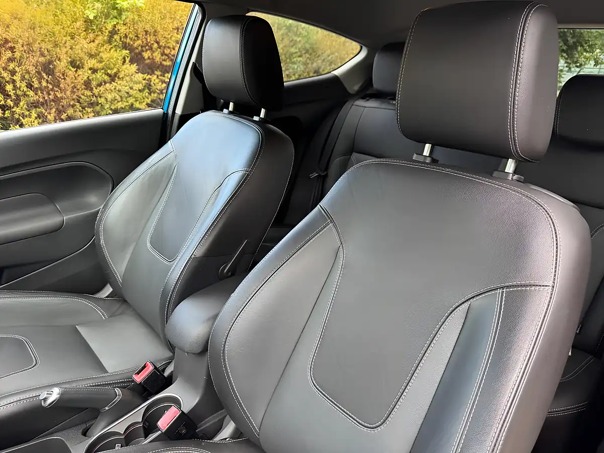 Used 2016 Ford Fiesta Titanium X Blue - Interior and Exterior details 11