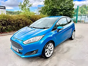 Used 2016 Ford Fiesta Titanium X Blue - Interior and Exterior details 2