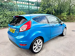 Used 2016 Ford Fiesta Titanium X Blue - Interior and Exterior details 4
