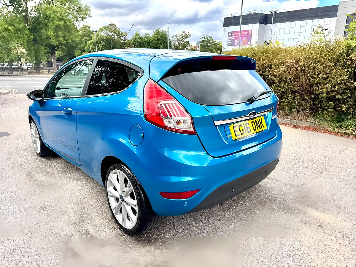 Used 2016 Ford Fiesta Titanium X Blue - Interior and Exterior details 5