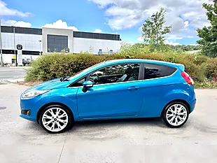 Used 2016 Ford Fiesta Titanium X Blue - Interior and Exterior details 9