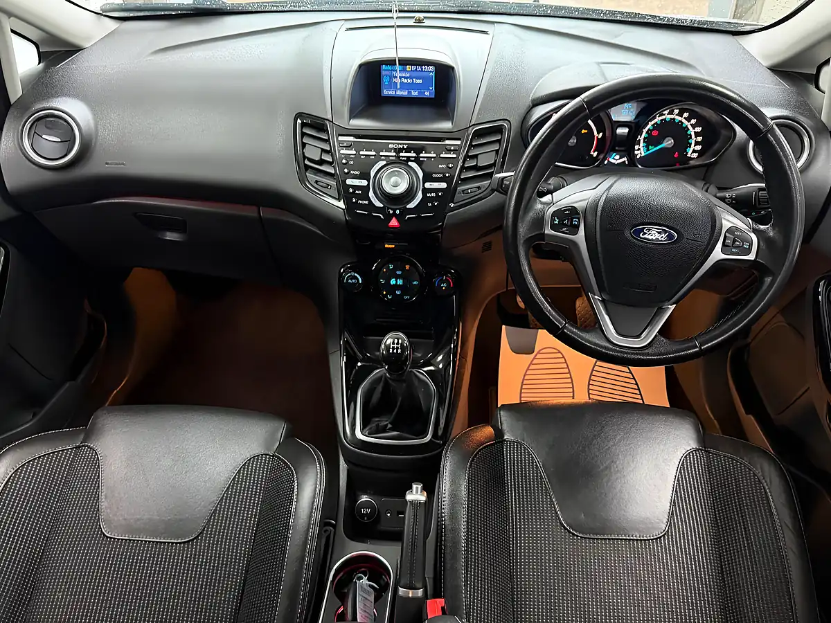 Used 2016 Ford Fiesta Titanium X Silver - Interior and Exterior details 13