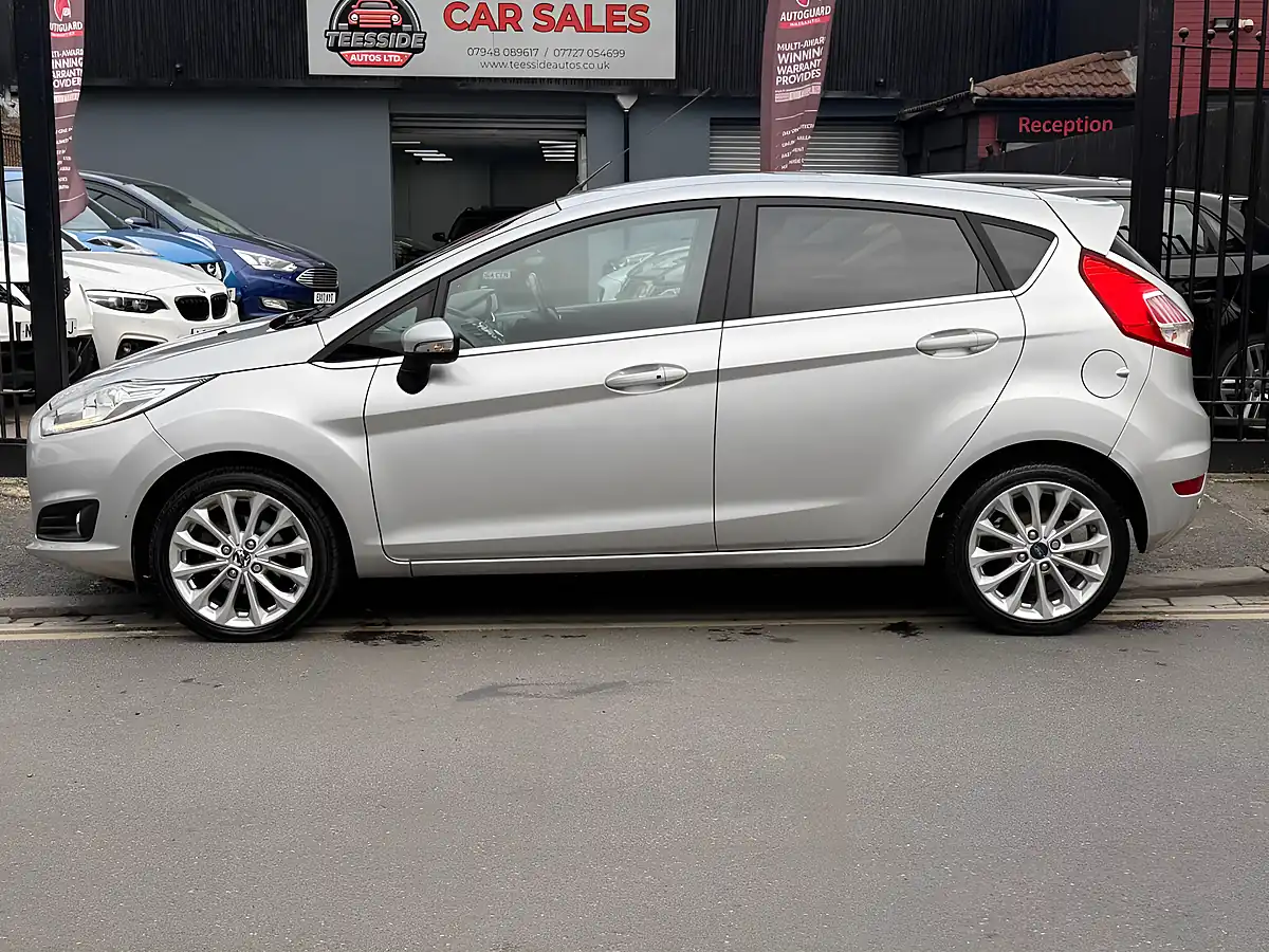 Used 2016 Ford Fiesta Titanium X Silver - Interior and Exterior details 4