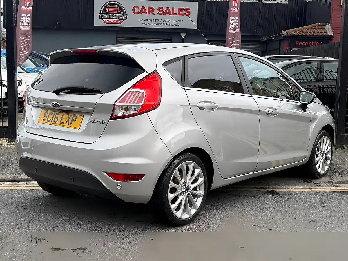 Used 2016 Ford Fiesta Titanium X Silver - Interior and Exterior details 6