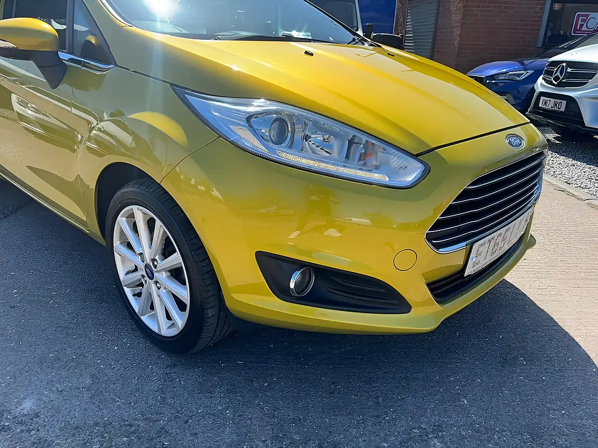 Used 2016 Ford Fiesta Titanium Yellow - Interior and Exterior details 5
