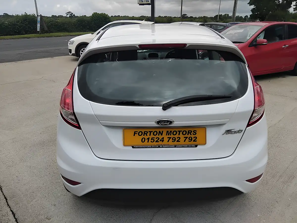 Used 2016 Ford Fiesta Zetec 3dr White - Interior and Exterior details 12