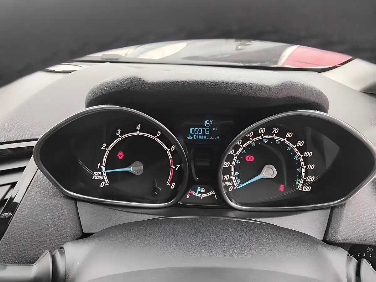 Used 2016 Ford Fiesta Zetec 3dr White - Interior and Exterior details 16