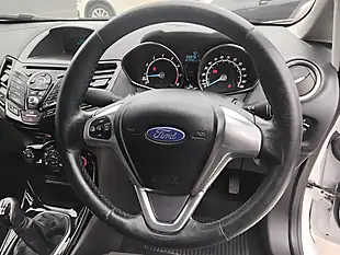Used 2016 Ford Fiesta Zetec 3dr White - Interior and Exterior details 17