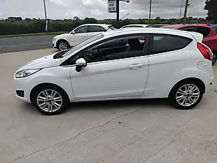 Used 2016 Ford Fiesta Zetec 3dr White - Interior and Exterior details 4