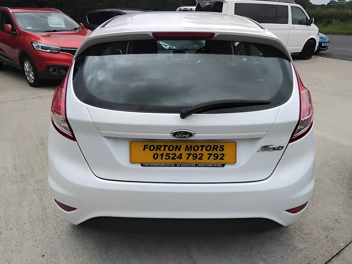 Used 2016 Ford Fiesta Zetec 3dr White - Interior and Exterior details 6