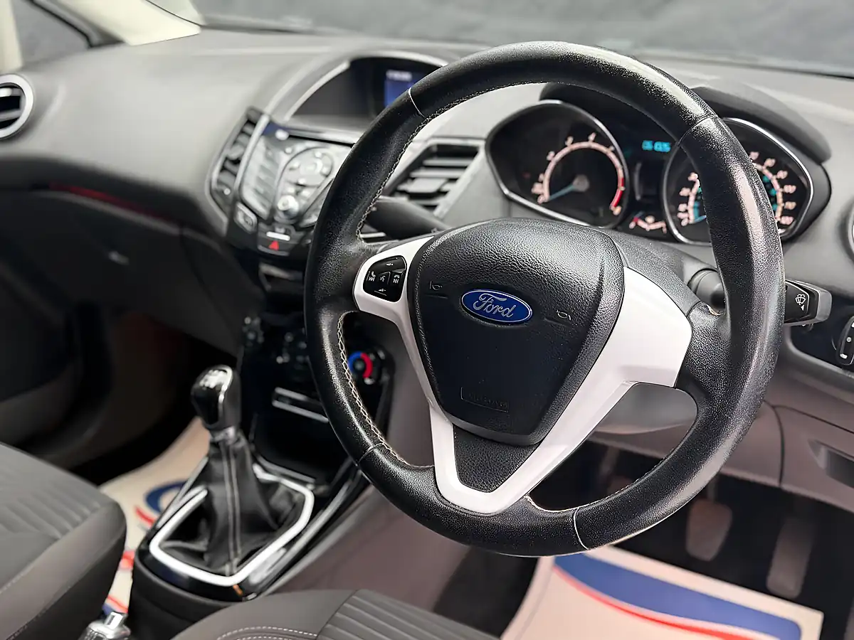 Used 2016 Ford Fiesta Zetec Black Edition Black - Interior and Exterior details 13