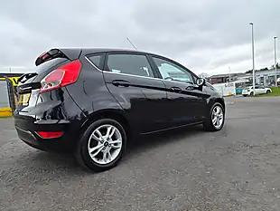 Used 2016 Ford Fiesta Zetec Black - Interior and Exterior details 10