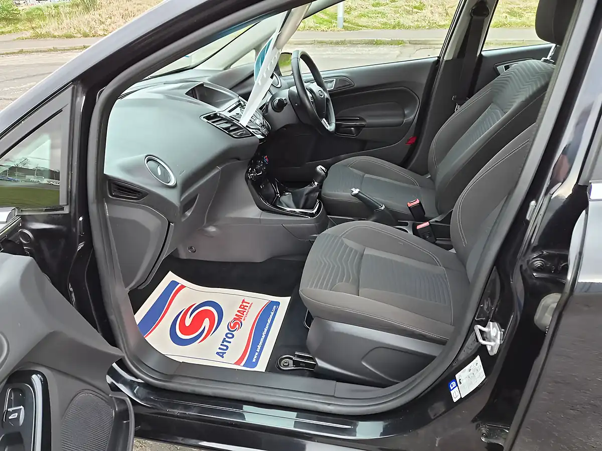Used 2016 Ford Fiesta Zetec Black - Interior and Exterior details 12