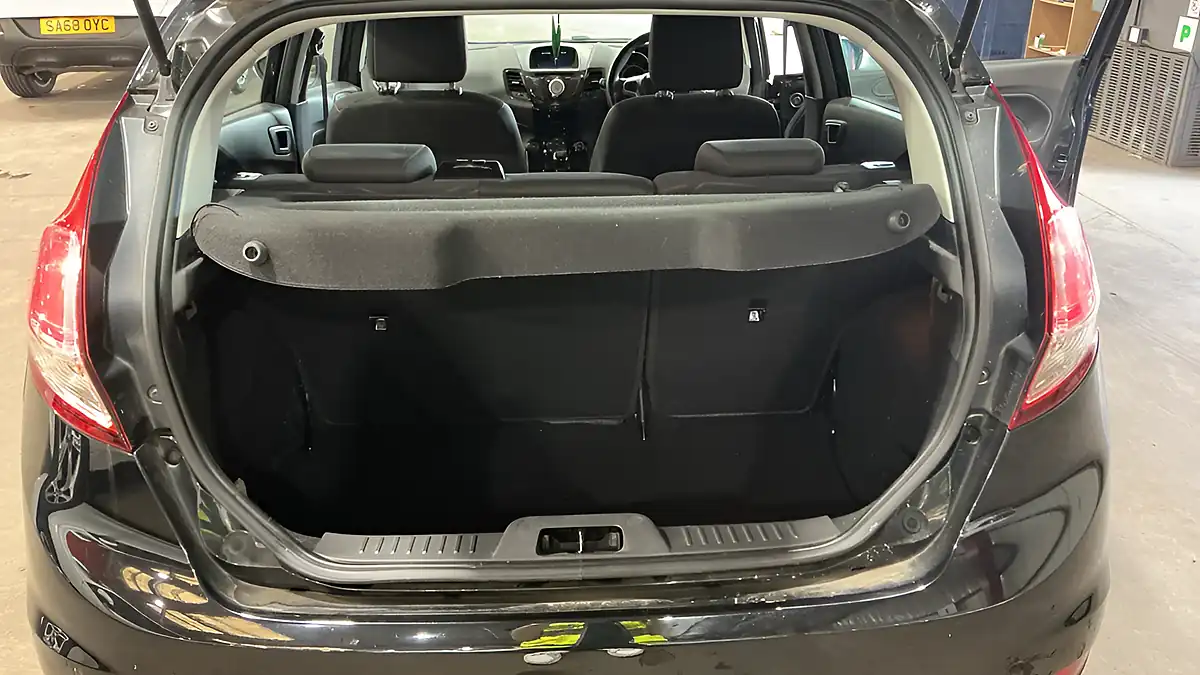 Used 2016 Ford Fiesta Zetec Black - Interior and Exterior details 5