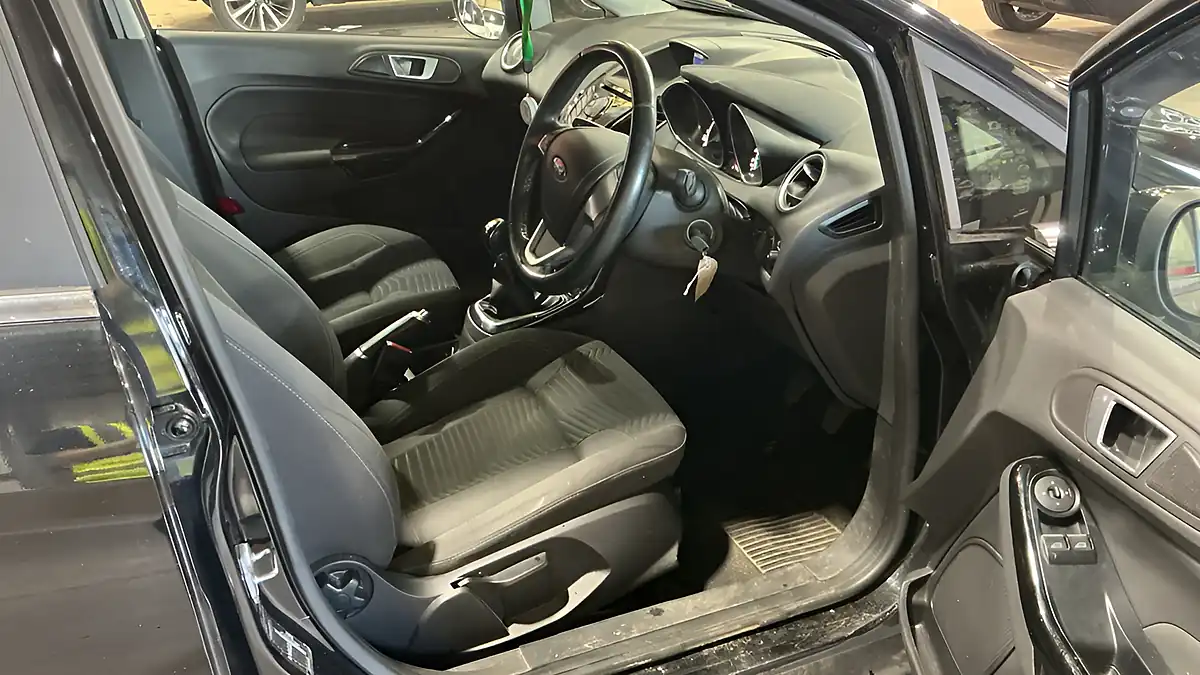 Used 2016 Ford Fiesta Zetec Black - Interior and Exterior details 7