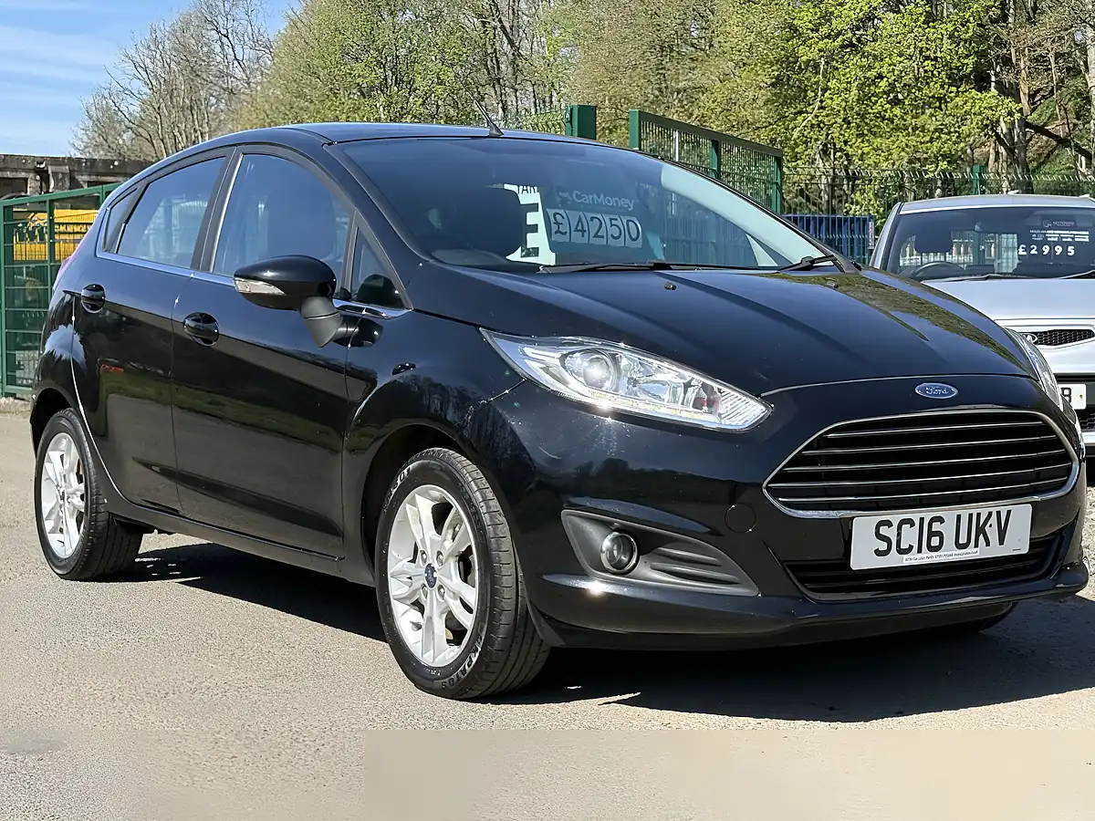 Used 2016 Ford Fiesta Zetec Black - Interior and Exterior details 3