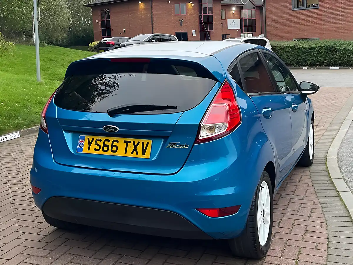 Used 2016 Ford Fiesta Zetec Blue Blue - Interior and Exterior details 12