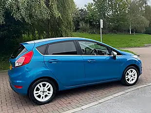 Used 2016 Ford Fiesta Zetec Blue Blue - Interior and Exterior details 15