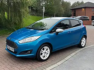 Used 2016 Ford Fiesta Zetec Blue Blue - Interior and Exterior details 4