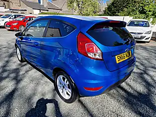 Used 2016 Ford Fiesta Zetec Blue Edition Blue - Interior and Exterior details 5
