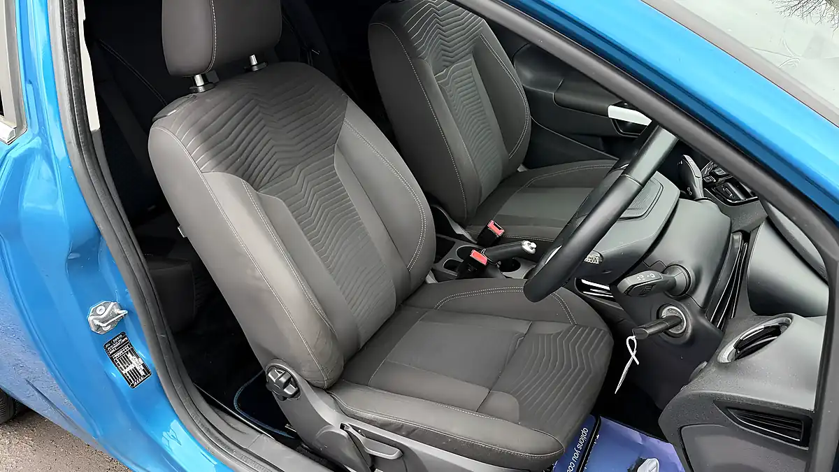 Used 2016 Ford Fiesta Zetec Blue Edition Candy Blue - Interior and Exterior details 15