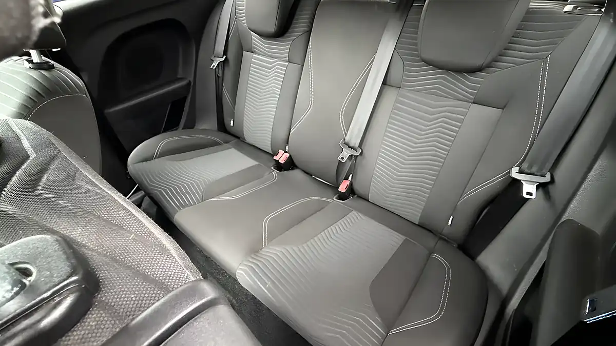 Used 2016 Ford Fiesta Zetec Blue Edition Candy Blue - Interior and Exterior details 19