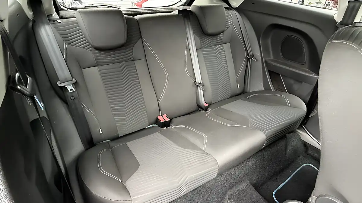 Used 2016 Ford Fiesta Zetec Blue Edition Candy Blue - Interior and Exterior details 20