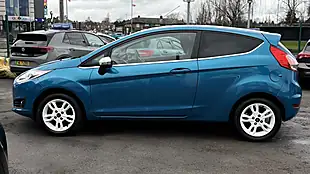 Used 2016 Ford Fiesta Zetec Blue Edition Candy Blue - Interior and Exterior details 6