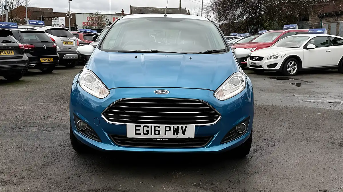 Used 2016 Ford Fiesta Zetec Blue Edition Candy Blue - Interior and Exterior details 8